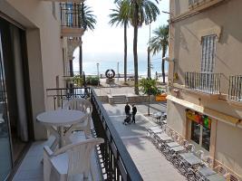 Apartment Primer De Maig Sitges Exterior photo